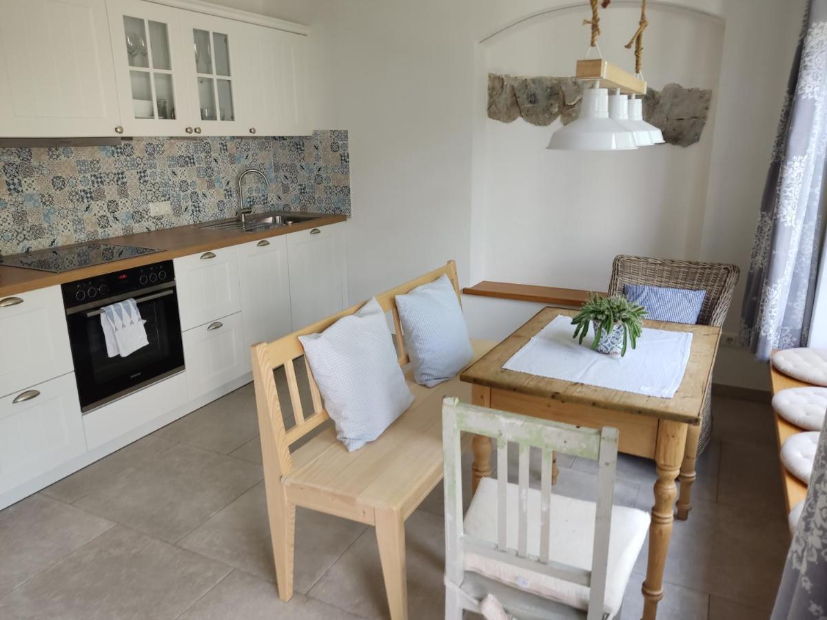 Ferienwohnung Mit Herz 바트톨즈 외부 사진